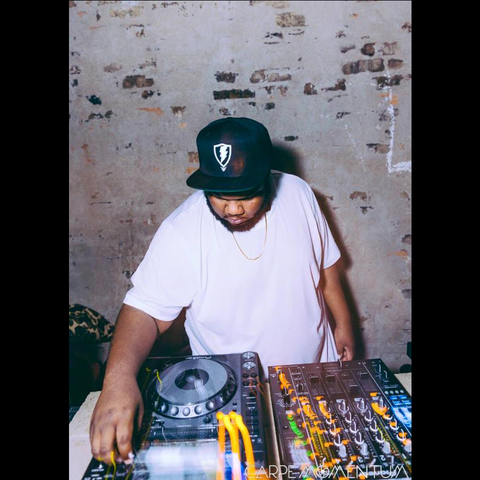 DJ EARL